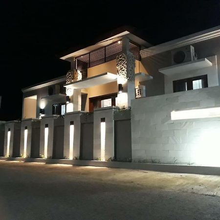 Imperial Villa Syariah Γιογκιακάρτα Εξωτερικό φωτογραφία