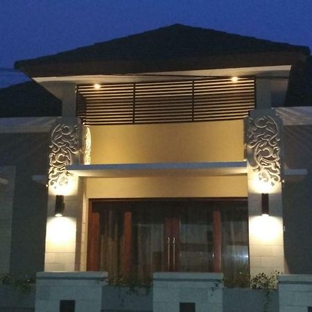 Imperial Villa Syariah Γιογκιακάρτα Εξωτερικό φωτογραφία