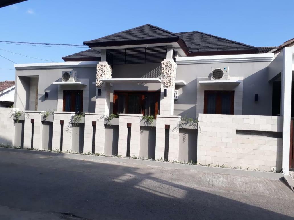 Imperial Villa Syariah Γιογκιακάρτα Εξωτερικό φωτογραφία