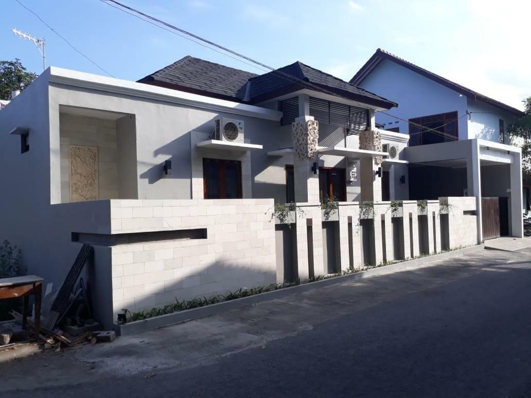 Imperial Villa Syariah Γιογκιακάρτα Εξωτερικό φωτογραφία